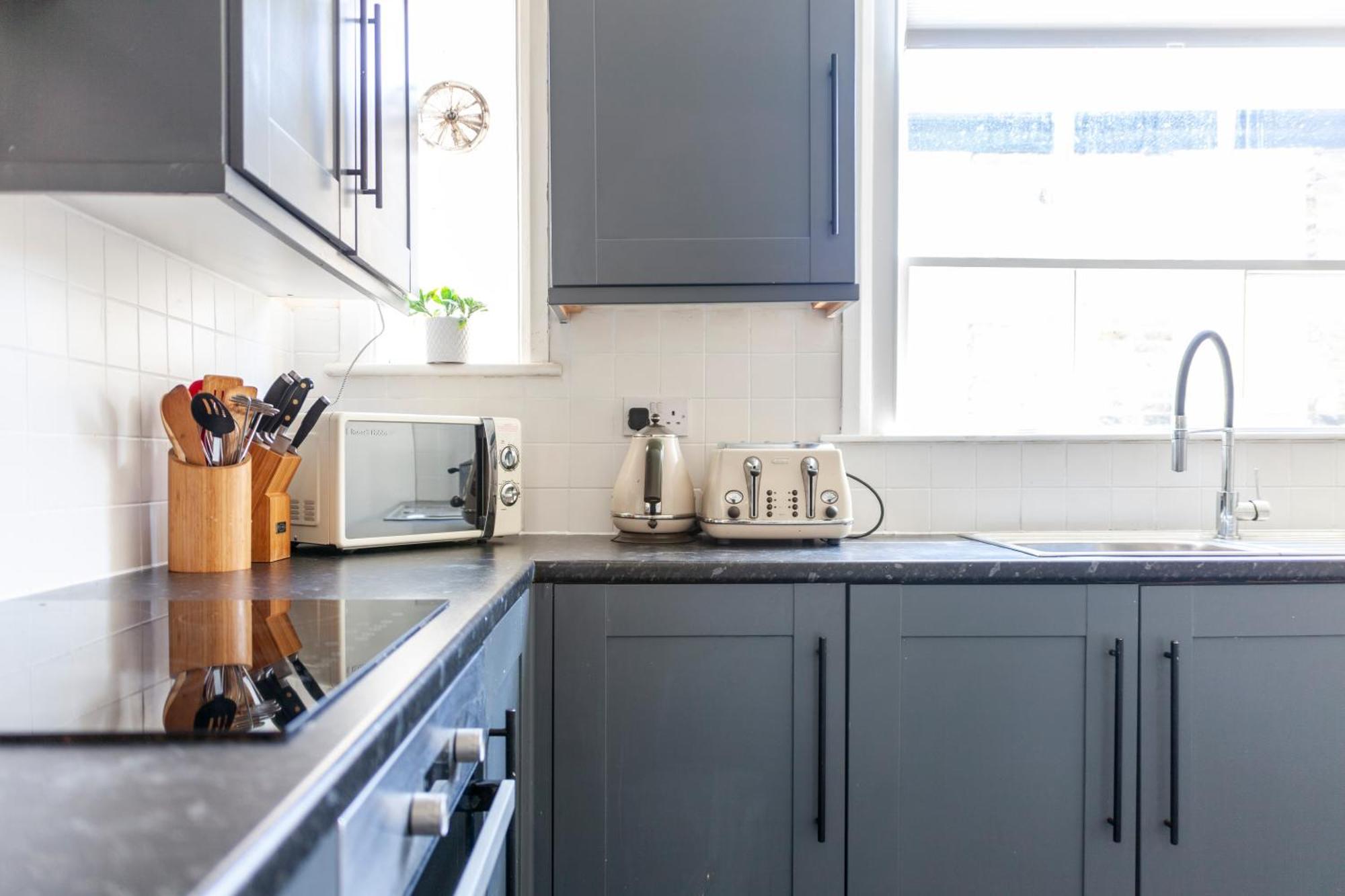 New Listing! Calming 2br Near Park, Herne Hill * Londra