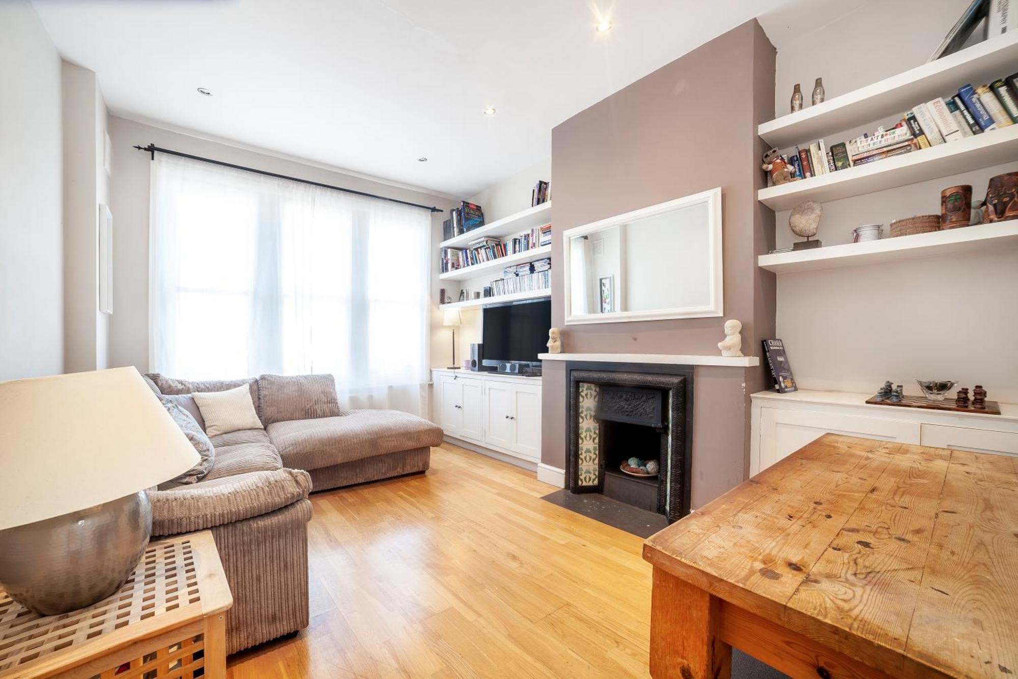 New Listing! Calming 2br Near Park, Herne Hill Appartamento Londra